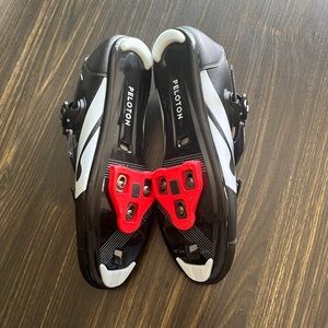 Men’s Peloton Bike Cycling Shoes. US 13.
